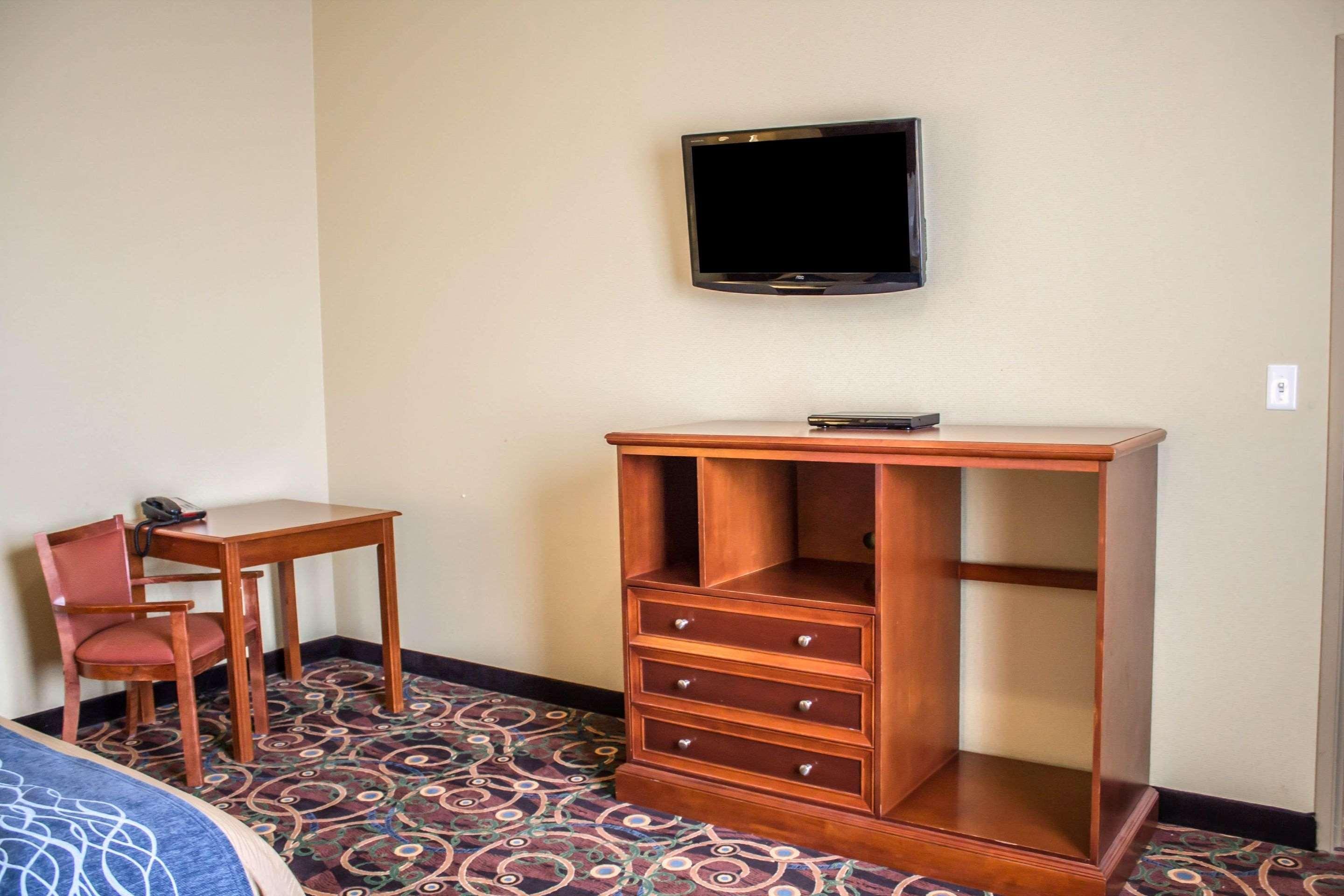 Comfort Inn & Suites Kent - University Area 外观 照片